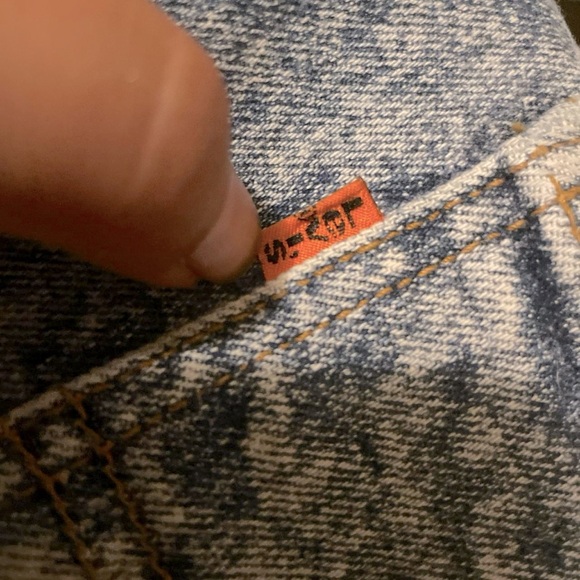 Levi's Blue Straight Jeans with Vintage Appeal - Picture 7 of 7